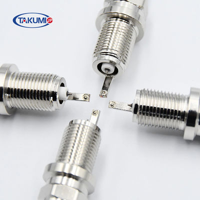satın al Alternatif kıvılcım fişekleri NGK BKR6ES Yarış kıvılcım fişekleri için K6RTC eşleşme 16mm Altıgen Boyut Çevrimiçi üretim