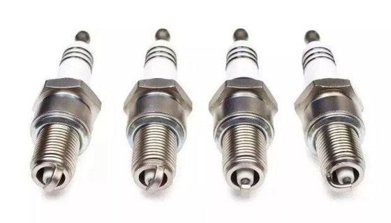 satın al Japon Otomobil Parçaları Buji Bosch NGK Champion'un Yerine Geçiyor Çevrimiçi üretim