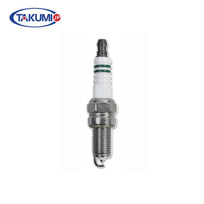 Benzinli Motorlar Fırça Kesici Bujiler NGK BP6ES / Denso IW20 VW20 / Bosch W6DC için Maç
