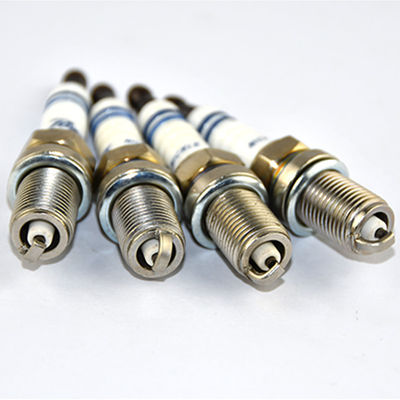 OEM K6RTC Otomotiv Bujileri 19mm Reach Araba Motor Parçaları